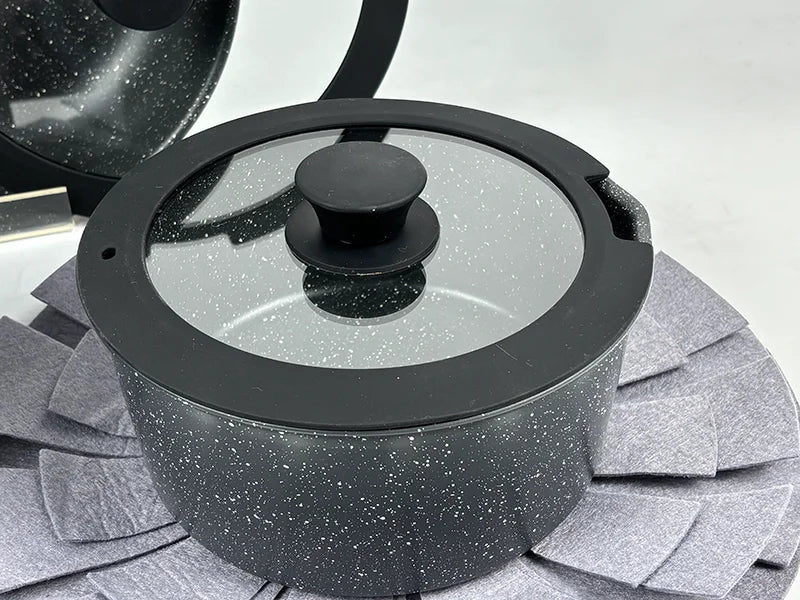 Hot Selling 15pcs Black/White Non-Stick Aluminum Cookware Set Modern Design Induction Pans Glass Pots Sustainable Cooking Food l'atelier des ustensiles