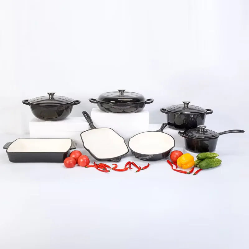 Custom Logo 4-Piece Classic Design Enamel Casserole Set Iron Pot Dutch Oven for Home Kitchen Cooking Made of Durable Metal l'atelier des ustensiles