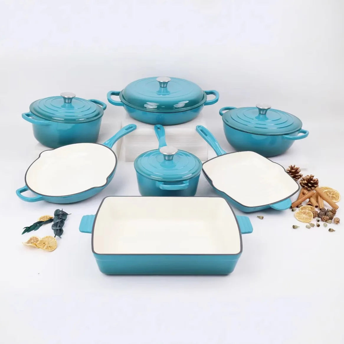 Customized 7-Piece Cast Iron Cookware Set Red Enamel Coated Kitchen Casserole Pot Durable Minimalist Metal Design Low MOQ l'atelier des ustensiles