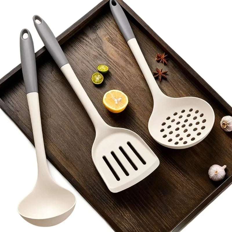 Household Silicone Spatula Soup Spoon Kitchen Utensils Anti-scalding High Temperature Resistant Daily Use Non-Stick l'atelier des ustensiles