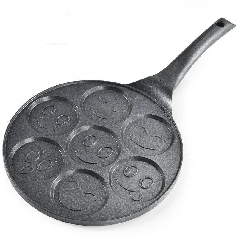 JUSTINLAU poêle à crêpes à sept trous en alliage d'aluminium Pot de petit déjeuner Smiley Animal poignée en bakélite poêle antiadhésive poêle à omelette frite l'atelier des ustensiles