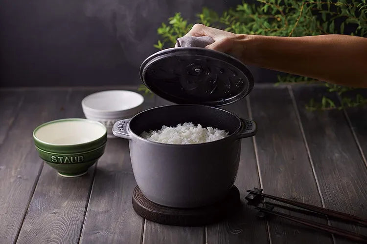 Casserole à riz en fonte, cuiseur à riz de 16cm, four hollandais noir, marmite à ragoût Applicable à la cuisson du riz et des ustensiles de cuisine de 1.5 litres l'atelier des ustensiles