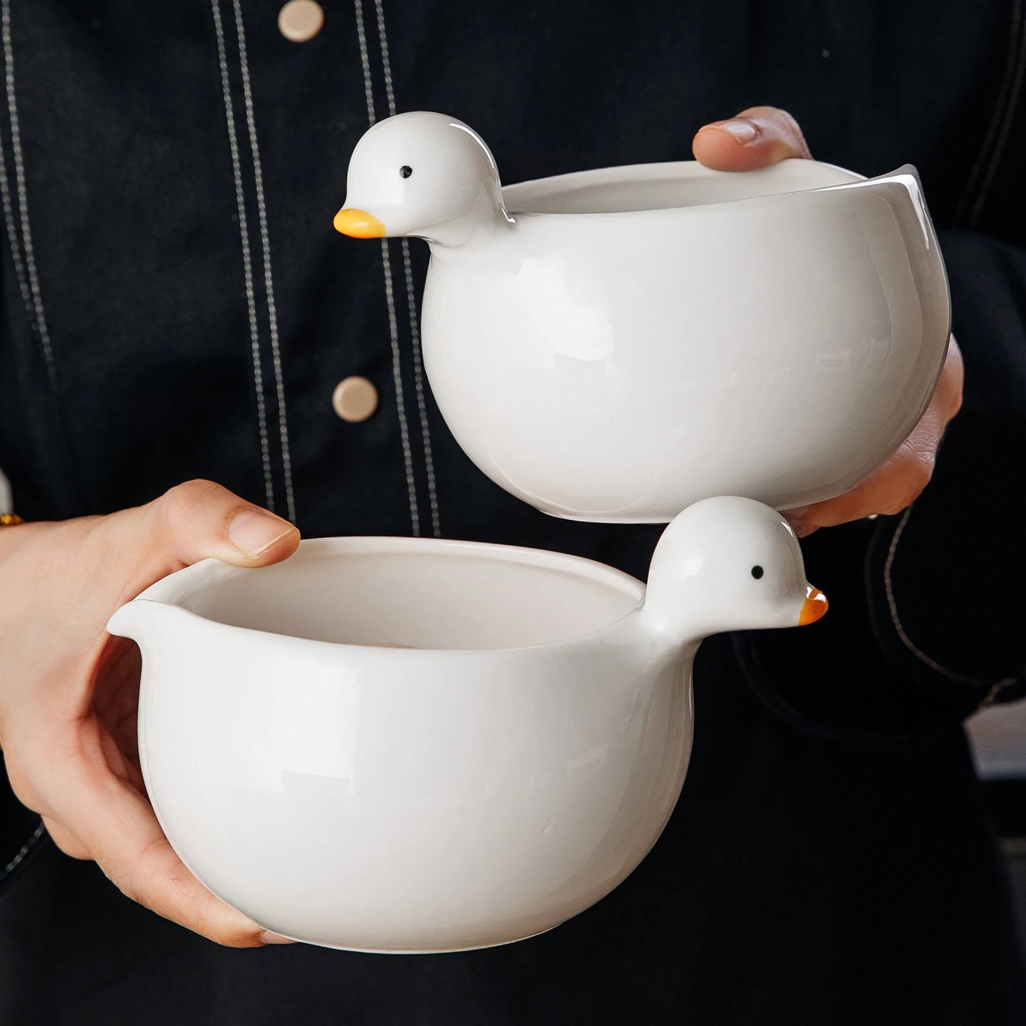 Bol à œufs en forme de canard en céramique, un ustensile de cuisine conçu pour l'agitation et la collecte d'œufs qui coule l'atelier des ustensiles
